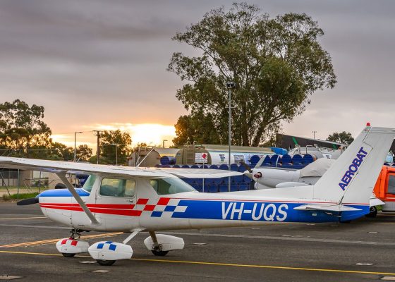 C152A VH-UQS sunset