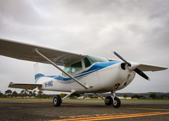 C172N VH-WNQ under wing